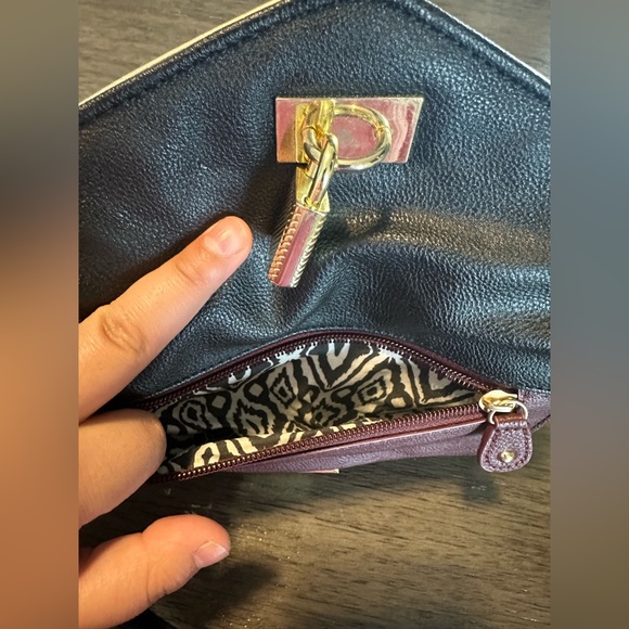 Wallet - Picture 3 of 5